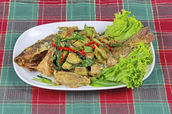 Green tilapia fish curry in coconut milk — Stock Photo, Image