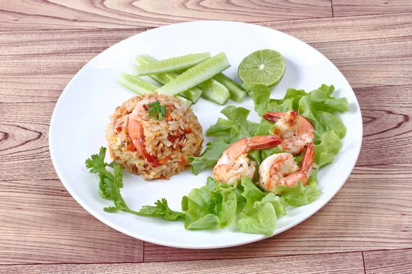 Fried rice with shrimp call Khao Pad Kong in Thai — Stock Photo, Image