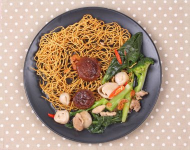 Crisy tepesinde lahana çorbası.