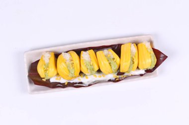 Nefesi şal yeşil ve beyaz yapışkan pirinç.