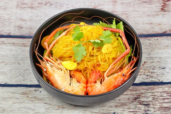 Casseroled prawns shrimps with glass noodles — Stock Photo, Image