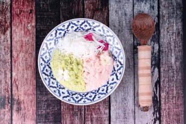 Pirinç unu toddy palm, Kanom Kee ile hayır buğulama