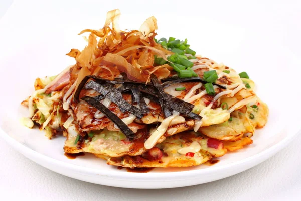 Okonomiyaki (Panqueque de col japonesa) Receta . — Foto de Stock