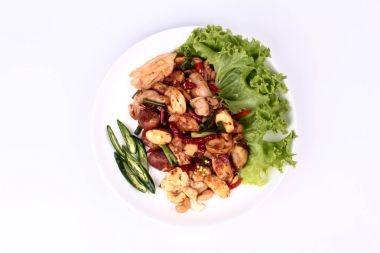 Baharatlı kızarmış nefesi tohum ve tavuk ile kavrulmuş Şili Yapıştır