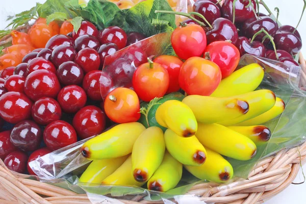 Popular Thai dessert in Deletable imitation fruits,Mung beans th