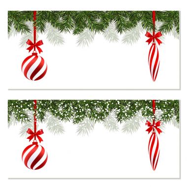 Yeni yıl Noel. Ayarlayın. Broşür, kartvizit, kartpostal. Çizgili topları ve buz sarkıtları. Yeşil dallar ağaçların içinde belgili tanımlık kar. Bir şerit ile bir yazıt. illüstrasyon