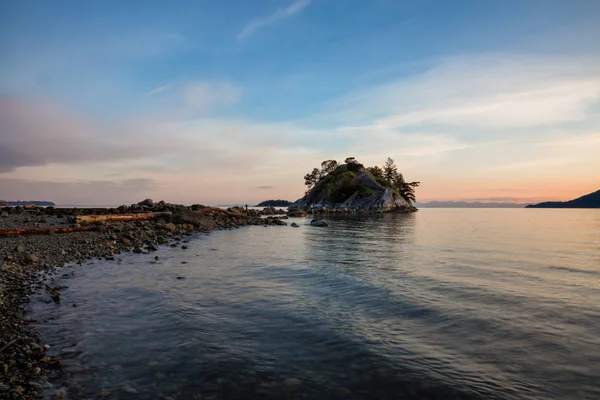 Whytecliff Park during evening — Stock Photo, Image