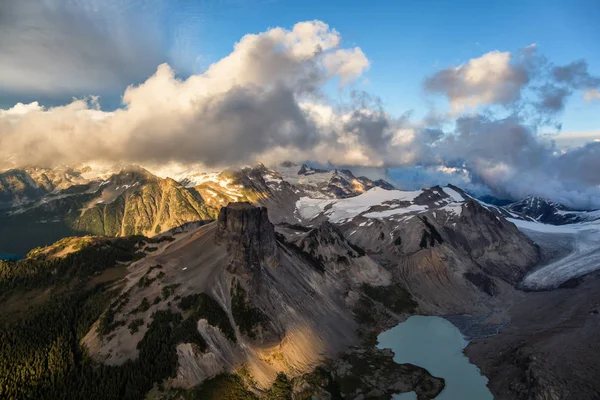 Table Mountain i Garibaldi — Stockfoto