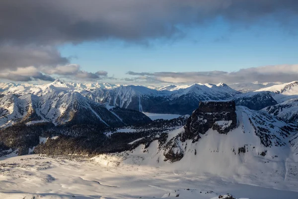 Tavola Montagna con Lago Garibaldi — Foto Stock