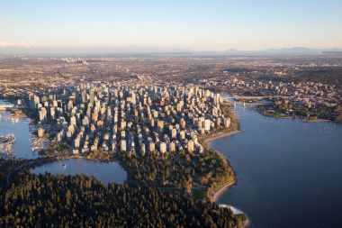Gün batımı sırasında Vancouver Downtown