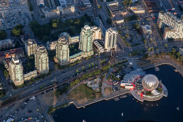 Downtown Vancouver British Columbia Canada Juli 2017 Luftfoto Science Verden - Stock-foto