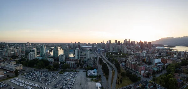 Panorama Flygfoto Över Downtown Vancouver British Columbia Kanada Ljusa Sommar — Stockfoto