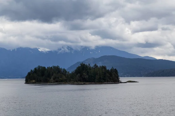 Grace Ostrovy Poblíž Sunshine Coast Britská Kolumbie Kanada Přeháňky Večer — Stock fotografie