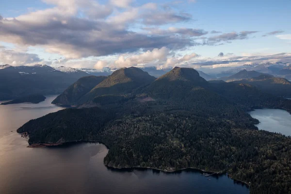 Mooie Luchtfoto Landschapsmening Van Gambier Eiland Howe Sound Noord Westen — Stockfoto