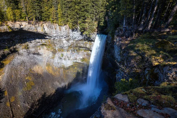 Brandywine Falls Provincial Park Prachtige Waterval Gezien Vanaf Rand Van — Stockfoto