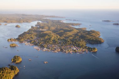 Estevan parlak güneşli gün batımında