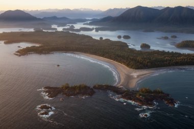  Chesterman Beach ve Frank Adası