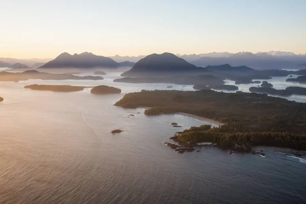 Sandy e Rocky Beach Tofino — Fotografia de Stock