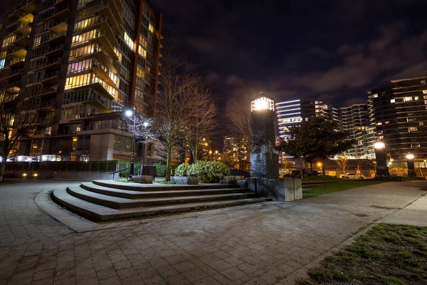 温哥华市中心公园夜景 — 图库照片