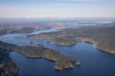 Sabah erken sırasında Vancouver şehir, British Columbia, Kanada, havadan görünümü.