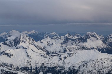 Güzel dağ silsilesi 