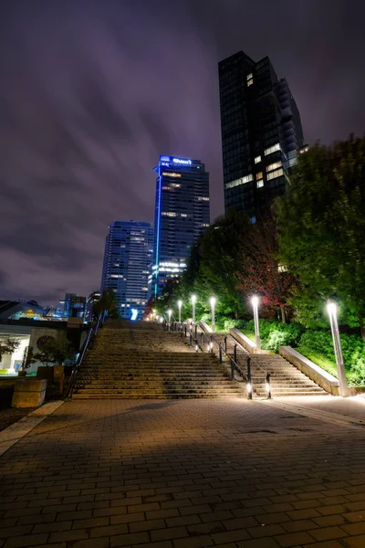 ハーバー グリーン パーク ダウンタウン バンクーバー カナダ 2016 市夜景背景の建物と — ストック写真