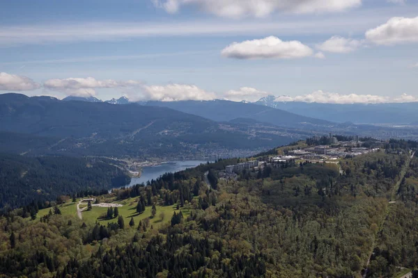 SFU en Burnaby Mountain — Foto de Stock