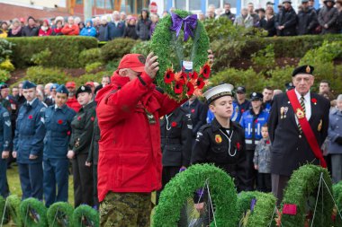 Küçük bir kasabada Powell River, British Columbia, Kanada - 11 Kasım 2017 - Anma Günü töreni.