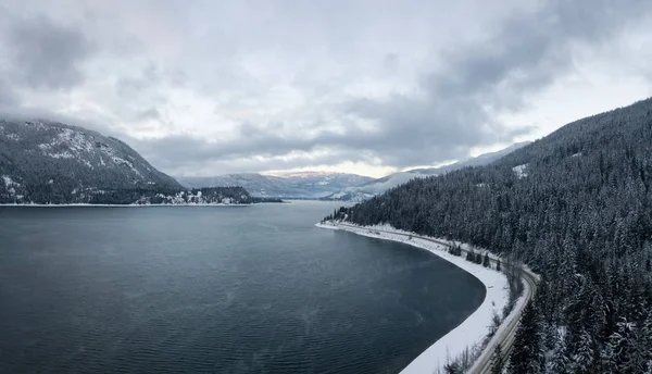 Paisagem Montanha Canadense Panorâmica Aérea Impressionante Durante Uma Manhã Inverno — Fotografia de Stock