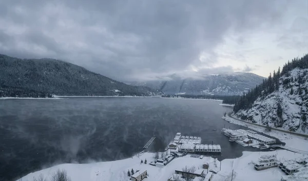 Impressionante Aerea Panoramica Paesaggio Montano Canadese Durante Una Mattina Inverno — Foto Stock