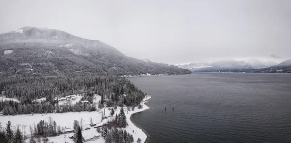 Vista Panorâmica Aérea Paisagem Canadense Inverno Tomado Balfour Perto Nelson — Fotografia de Stock