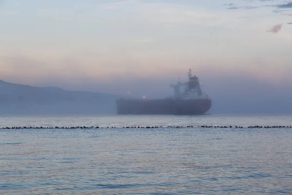 Navio Comercial Estacionado Burrard Inlet Perto Horseshoe Bay West Vancouver — Fotografia de Stock