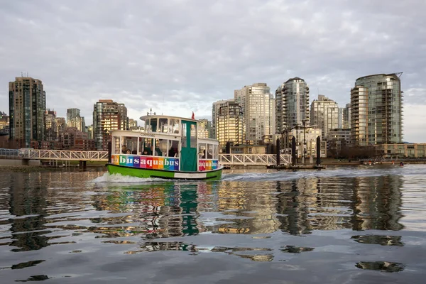 Downtown Vancouver British Columbia Kanada Stycznia 2017 Małe Taksówki Łódeczkę — Zdjęcie stockowe