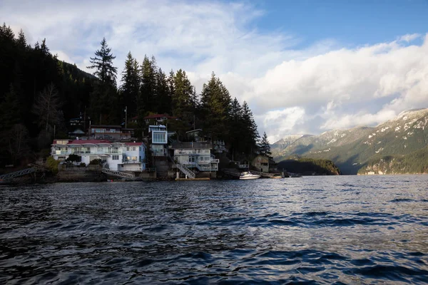 Krásné Útulné Domy Břehu Oceánu Indickém Arm Brát Severně Vancouver — Stock fotografie