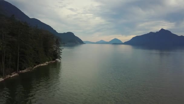 Flygfoto Över Furry Creek Howe Sound Norr Vancouver British Columbia — Stockvideo