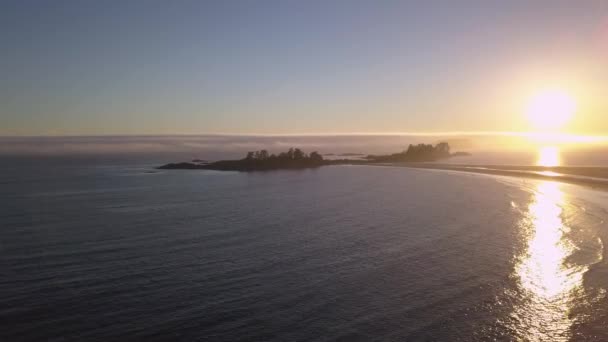 Aerial View Beautiful Coast Pacific Ocean Summer Sunrise Video Taken — Stock Video