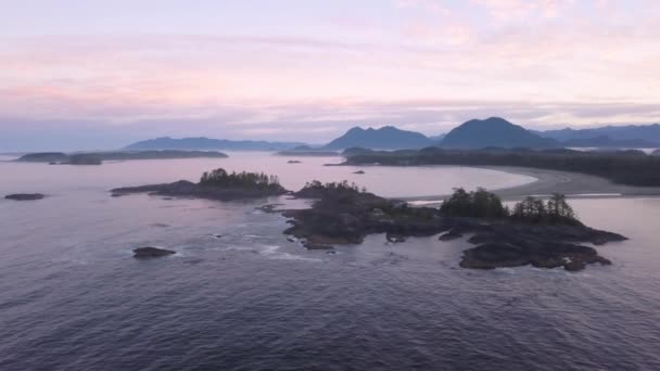 Widok Lotu Ptaka Przepięknej Howe Dźwięku Otoczony Górami Podczas Zachodu — Wideo stockowe