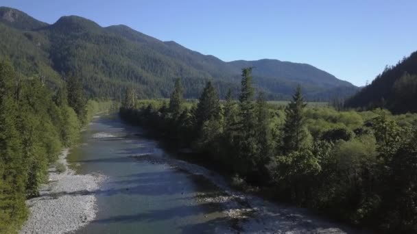 Vue Aérienne Drone Sur Magnifique Paysage Canadien Lors Une Soirée — Video