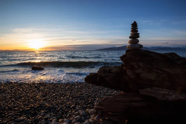 Stack Rocks Piled Ocean Sunny Sunset Taken Wreck Beach Vancouver — Stock Photo, Image