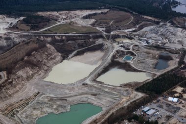 Bakır sanayi Sechelt, Sunshine Coast, British Columbia, Kanada benim havadan görünümü.