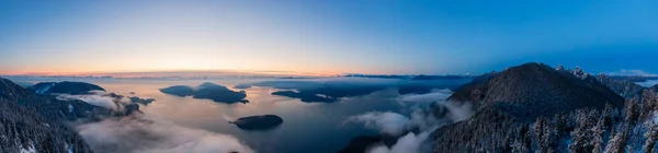 Vista Panorâmica Aérea Paisagem Montanhosa Canadense Costa Oceano Pacífico Durante — Fotografia de Stock