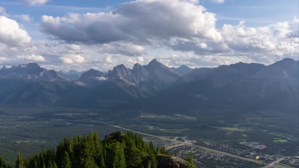 Lapse tiempo de las montañas rocosas canadienses — Vídeo de stock