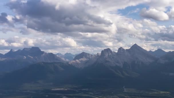 Lapse tiempo de las montañas rocosas canadienses — Vídeos de Stock
