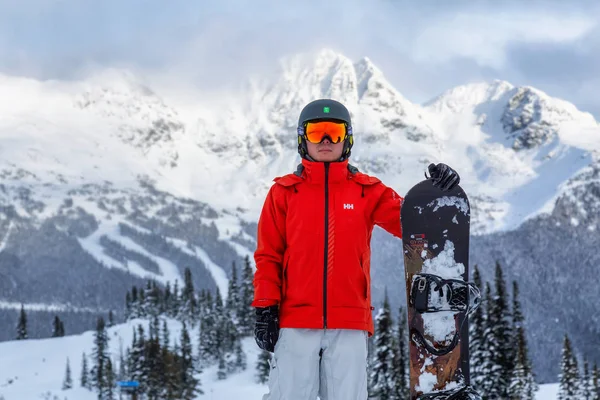 Muž Snowboardista na Whistler Mountain — Stock fotografie