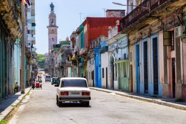 Eski Havana şehrinin güzel sokak manzarası, Küba 'nın başkenti