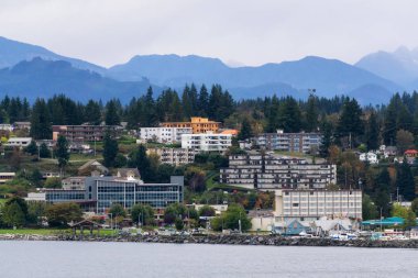 Campbell Nehri, Vancouver Adası, British Columbia, Kanada