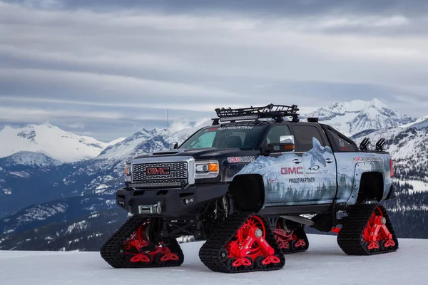 Whistler Colúmbia Britânica Canadá Fevereiro 2020 Gmc Truck Snow Tracks — Fotografia de Stock