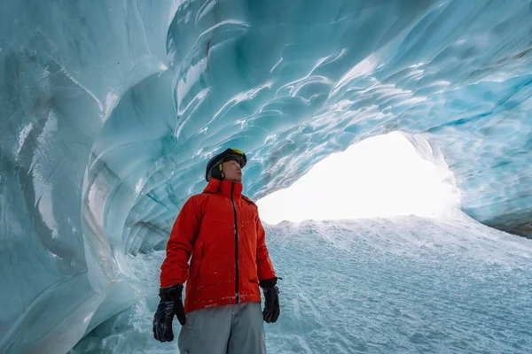 Whistler Columbia Británica Canadá Hombre Aventurero Explorando Interior Una Hermosa —  Fotos de Stock