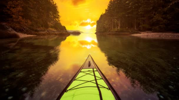 Cinemagraph Animación de Bucle Continuo de Kayak en la Naturaleza — Vídeos de Stock