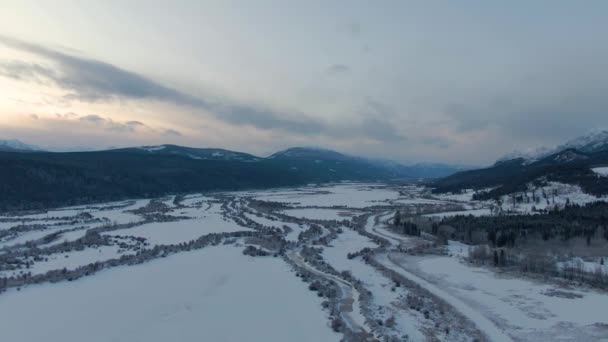 Όμορφη Εναέρια Drone Θέα του καναδικού τοπίου Mountain — Αρχείο Βίντεο